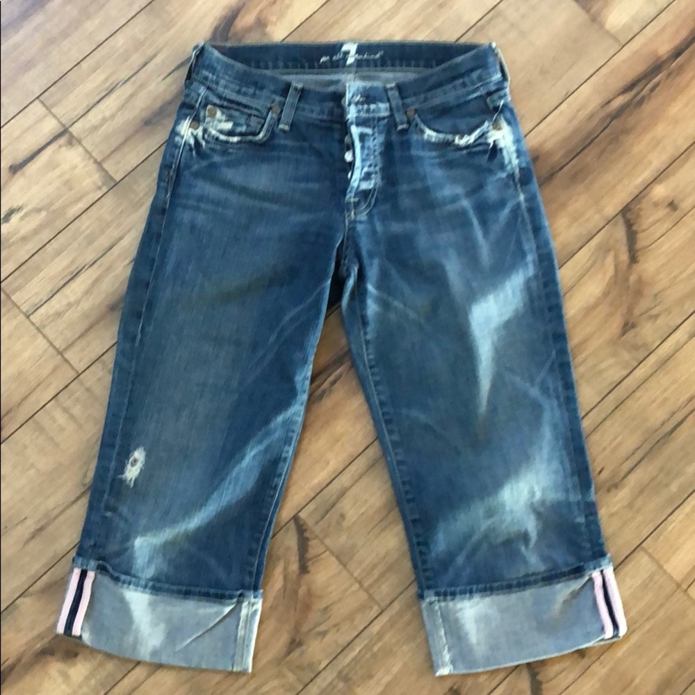 7 for all man kind capris.